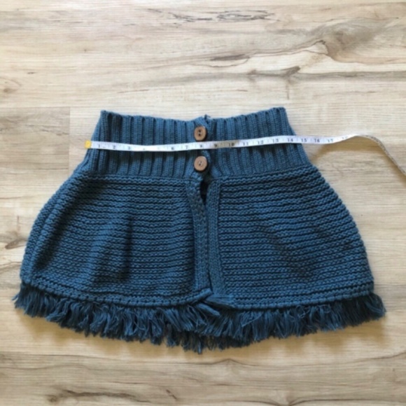 Zara Teal Knit Shawl - Picture 2 of 5